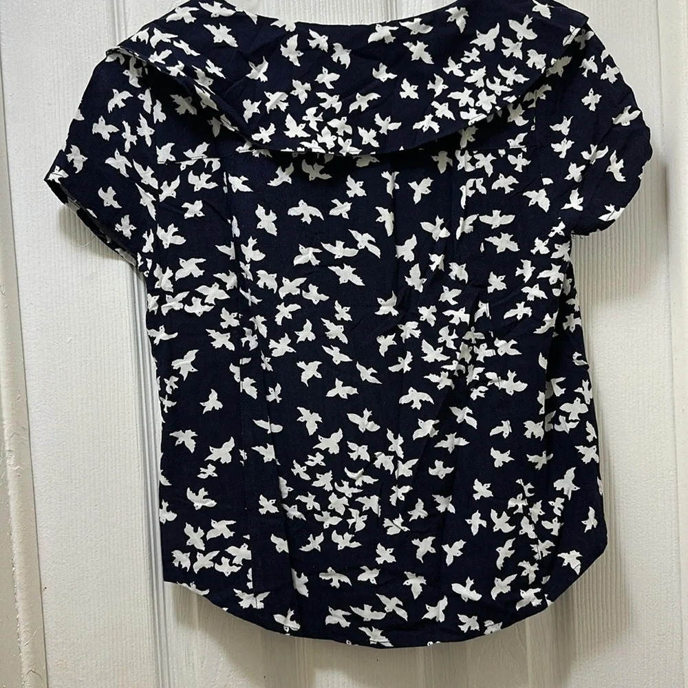 Maeve by Anthropologie Navy Blue Blouse with White Bird Print - Picture 4 of 7